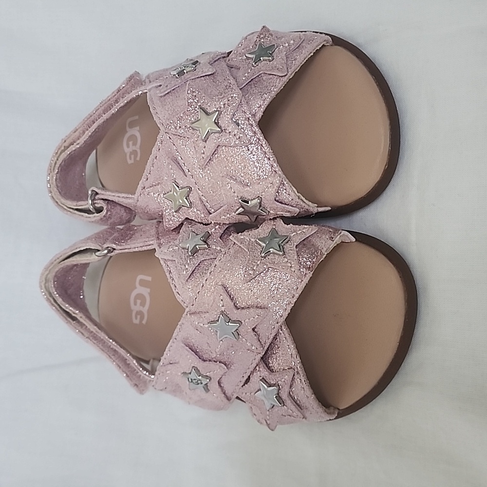 UGG Australia Toddler Sandals, Toddler 04/05, Pink Color (box included)